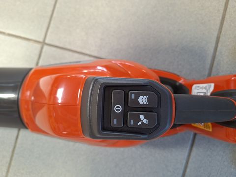 Husqvarna Akku-Blasgerät 335iB