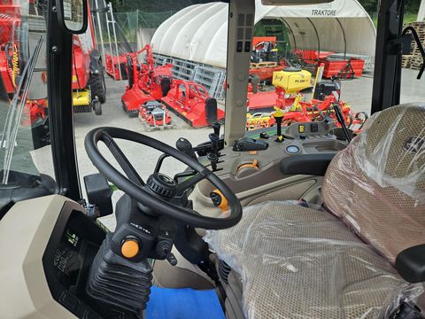 John Deere 5095M PowrQuad Plus