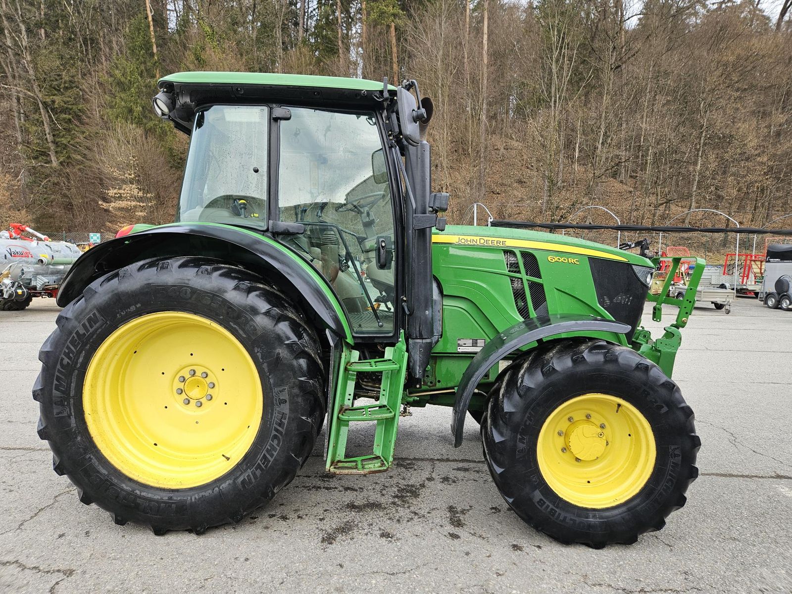 John Deere 6100RC 2