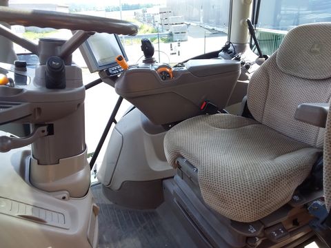 John Deere 6155R