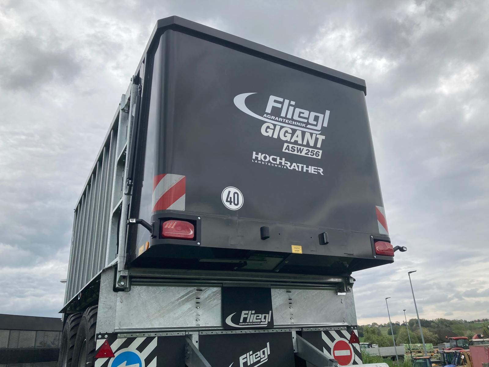 Fliegl ASW 256 Compact FOX 3