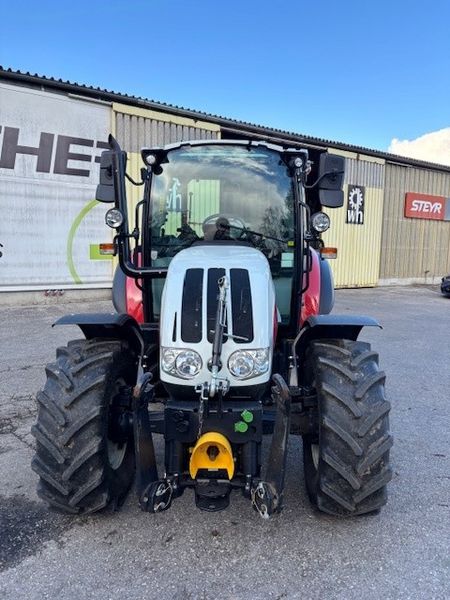 Steyr 4075 Kompakt S (Stage V) 2