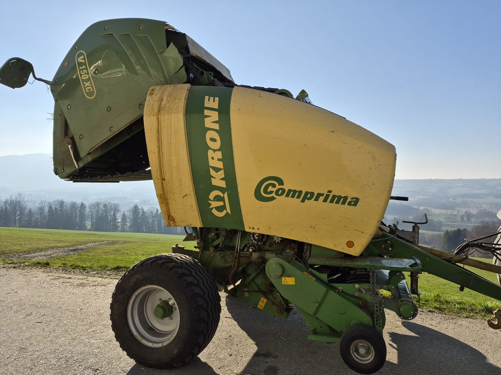 Krone Comprima   V 150 XC 3