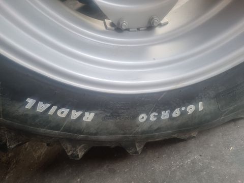Kleber 16.9 R30 Kleber Super G