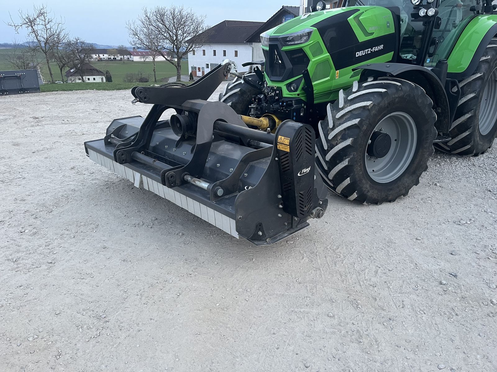 Fliegl SM Tornado 2750 3