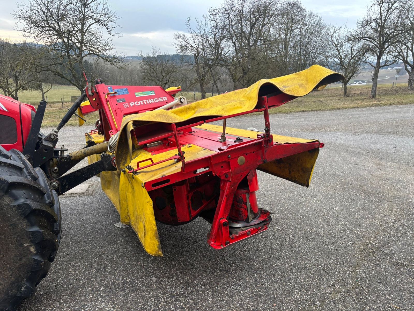 Pöttinger Nova Cat 306 F 3