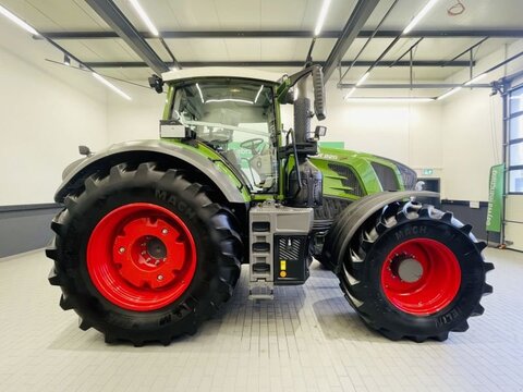 Fendt 826 VARIO S4 PROFI PLUS 3