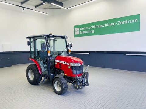 Massey Ferguson 1740M HC