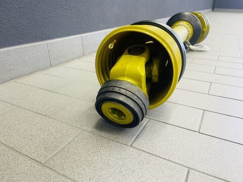 GKN GELENKWELLE R.KUPPLUNG 1060MM 2