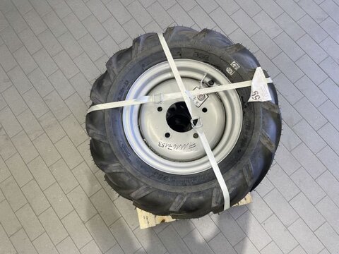 BKT 23X8.5-12 AS Giant 3