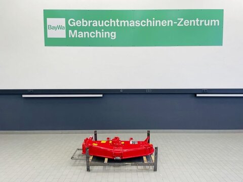 Massey Ferguson ZWISCHENACHS SICHELMÄHWERK