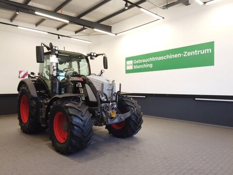 Fendt 718 VARIO S4 PROFI PLUS