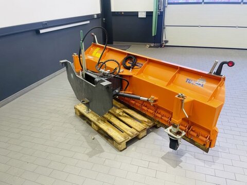 SCHNEESCHILD L-SF 275 MERLO 3