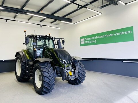Valtra T215 Versu
