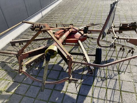 Deutz Fahr SCHWADER 3