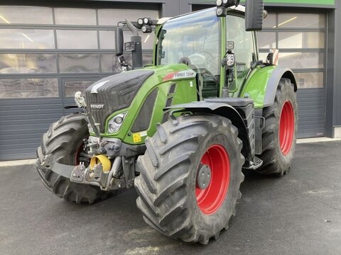 Fendt 724 VARIO S4 PROFI PLUS 2
