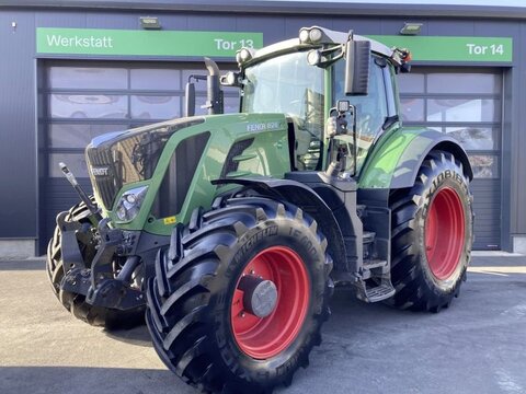 Fendt 828 VARIO S4 PROFI PLUS
