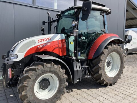 <strong>Steyr 4075 Kompakt</strong><br />