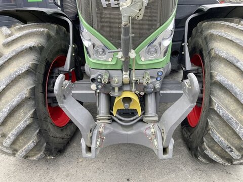 Fendt TRAKTOR FENDT 826 VARIO S4 3