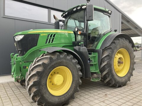 John Deere 6215 R