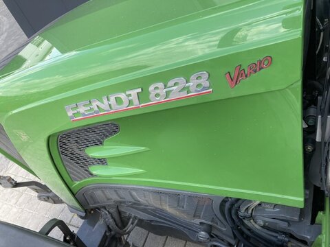 Fendt 828 Vario S4 Profi Plus (Motor neu)