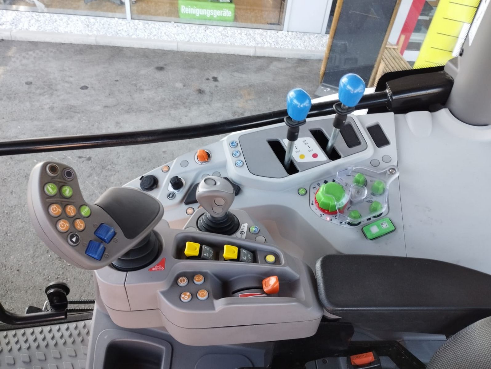 Lamborghini Spark R 125 VRT 3