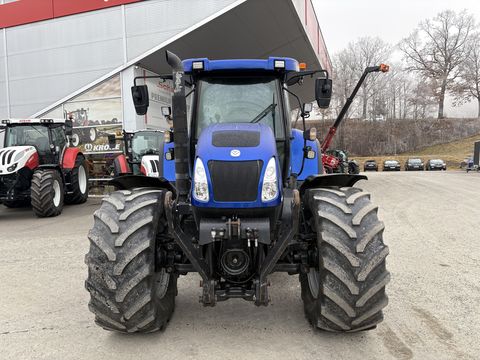 New Holland T7510