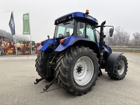 New Holland T7510