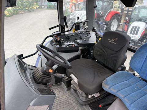 New Holland T7510