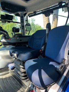 New Holland T5.110 Auto Command (Stage V)