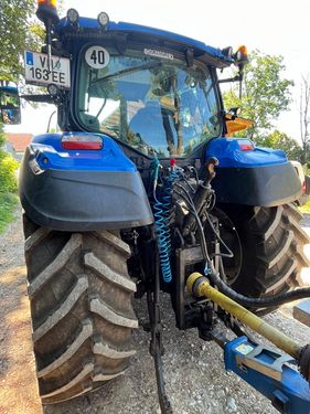 New Holland T5.110 Auto Command (Stage V)