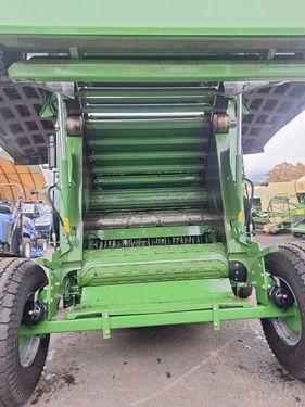 Krone Comprima F 125 XC