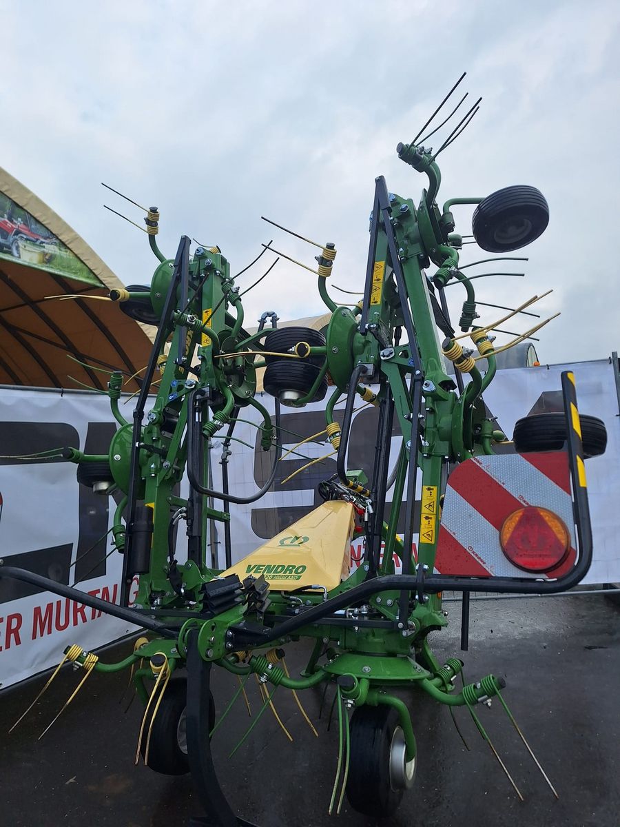 Krone Vendro  820 2
