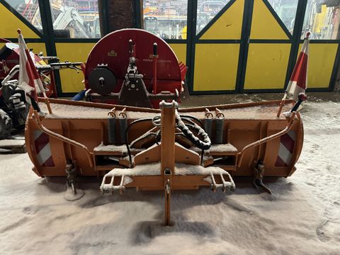 Hauer Schneepflug HSH 2600