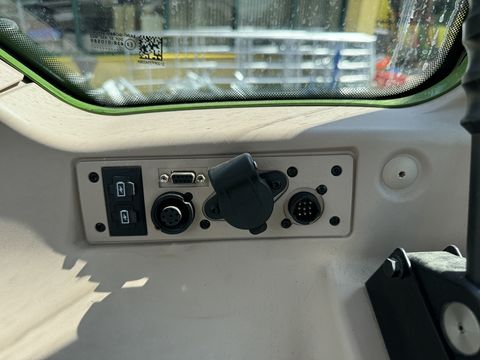 Fendt 211 Vario Profi (Gen3)