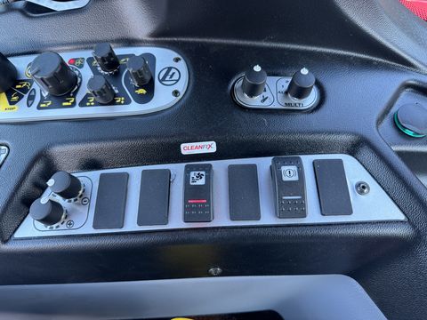 Lindner Lintrac 130 (Stufe 5) 4Rad-Lenkung