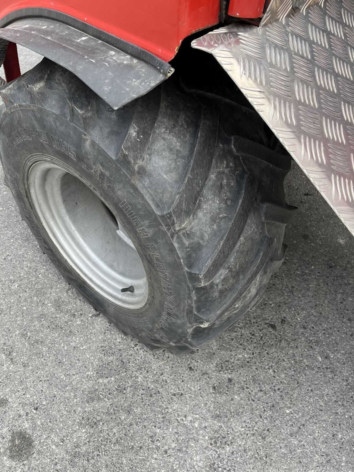Carraro Transporter Cargo 80 3