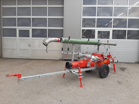Vakutec Güllepumpe GL65F 90.2 auf Fahrgestell