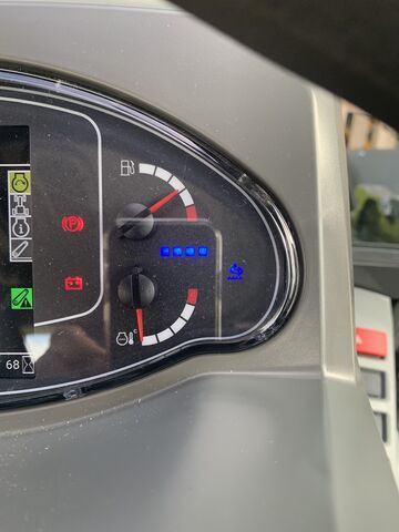 Claas AXOS 3.105