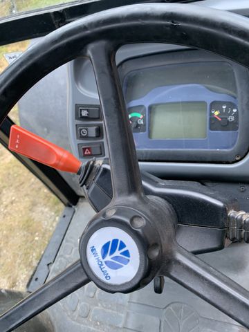 New Holland TN-D 70