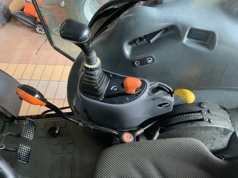 New Holland TN-D 70