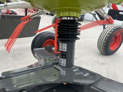 Claas Liner 2600 Trend