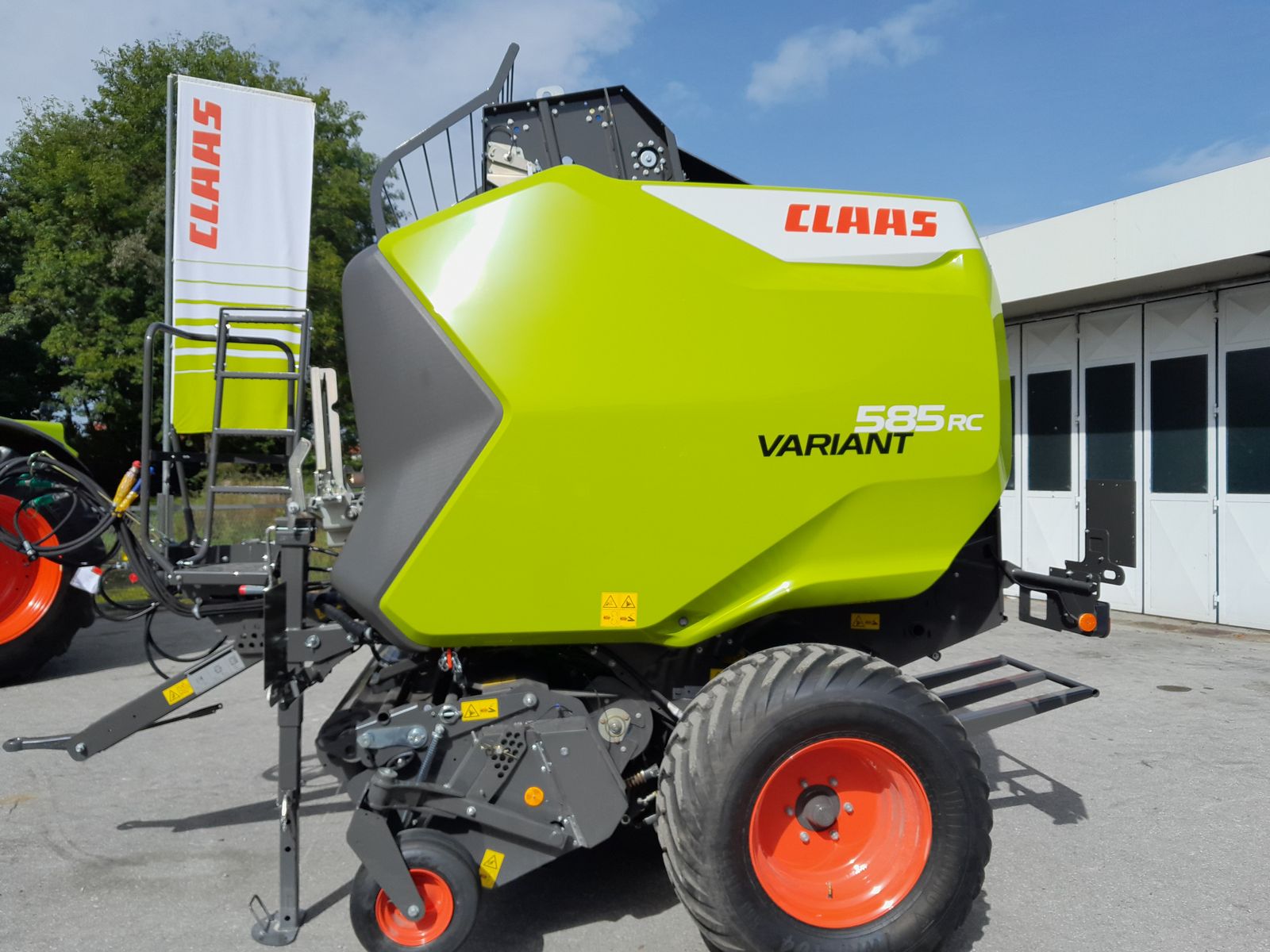 Claas Variant 585 RC 2
