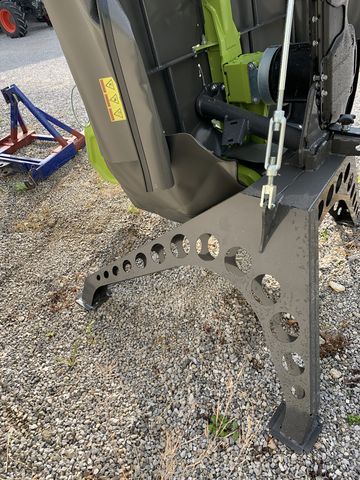 Claas Disco 28