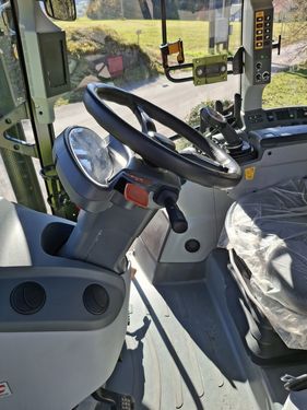 Claas Arion 410 Stage V (CIS)