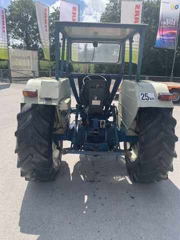 Ford 4000