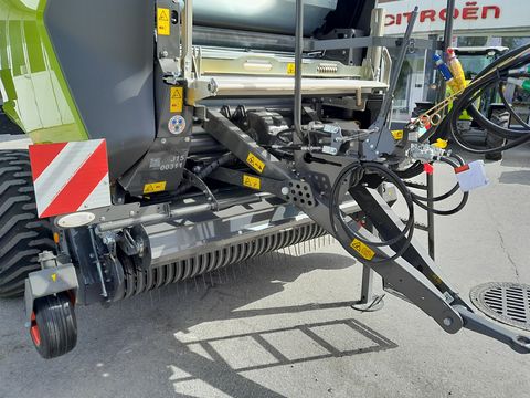 Claas VARIANT 585 RC