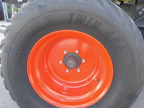 Claas VARIANT 585 RC