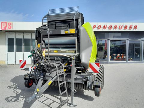 Claas VARIANT 585 RC