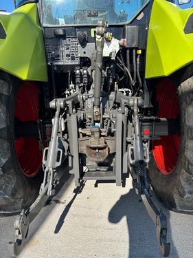 Claas Arion 420